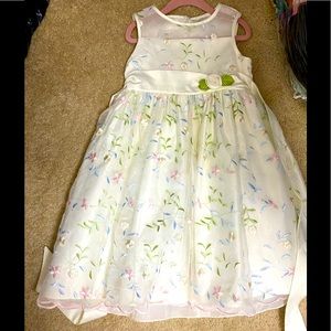 Girls dress